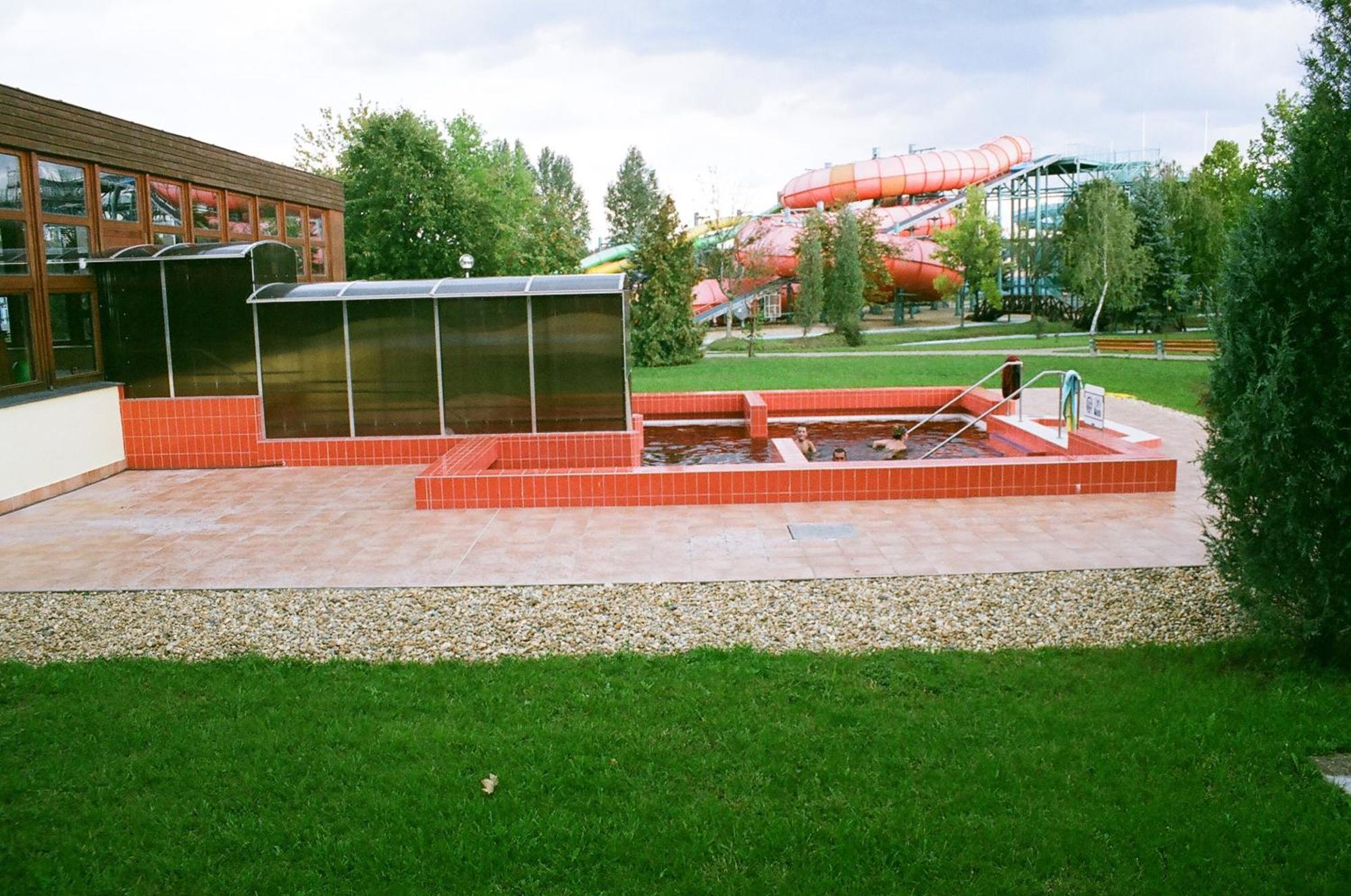 Hungarospa Thermal Camping Mobilhaz Hajdúszoboszló Екстериор снимка